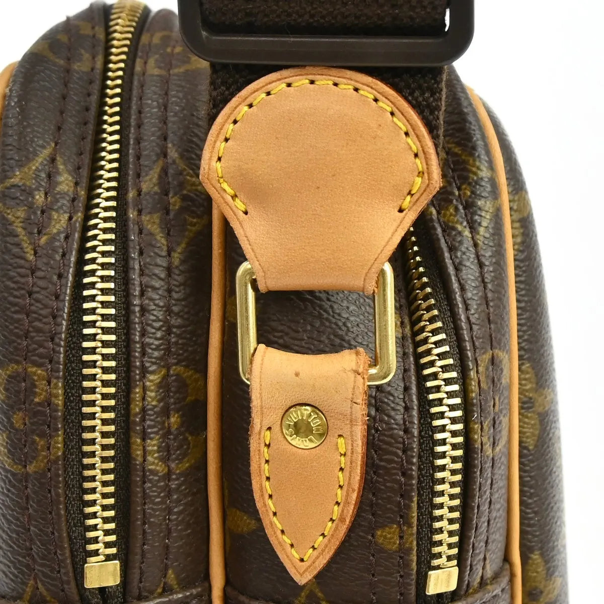 Louis Vuitton Reporter Monogram Brown Canvas Shoulder Bag Bag (Pre-Owned)