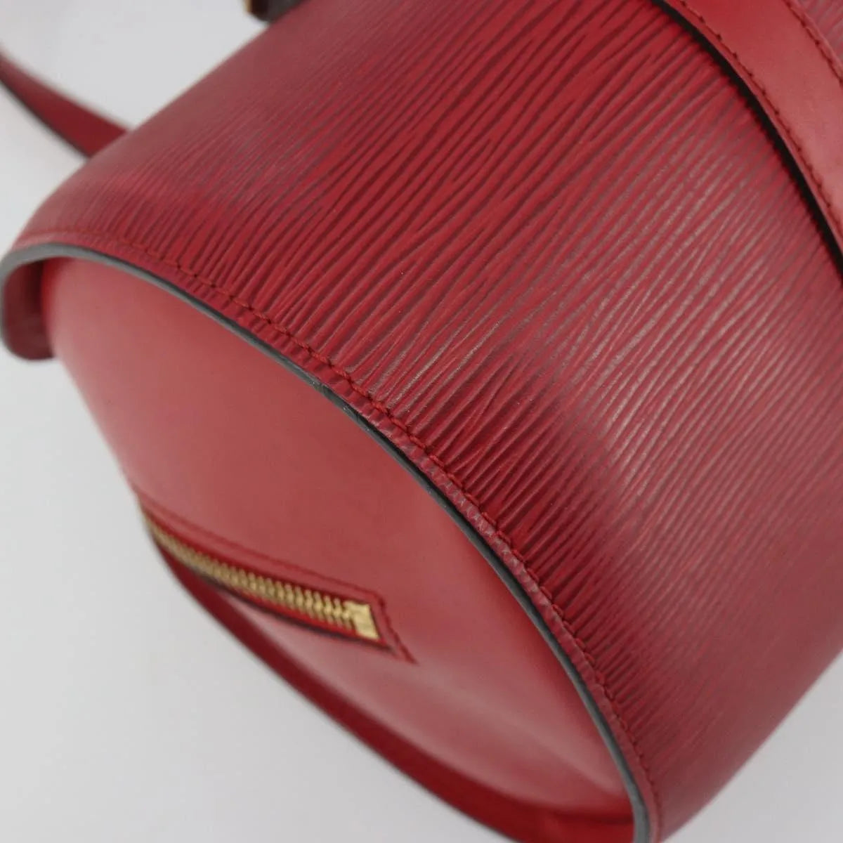 Louis Vuitton Soufflot Epi Leather Red Leather Handbag (Pre-Owned)