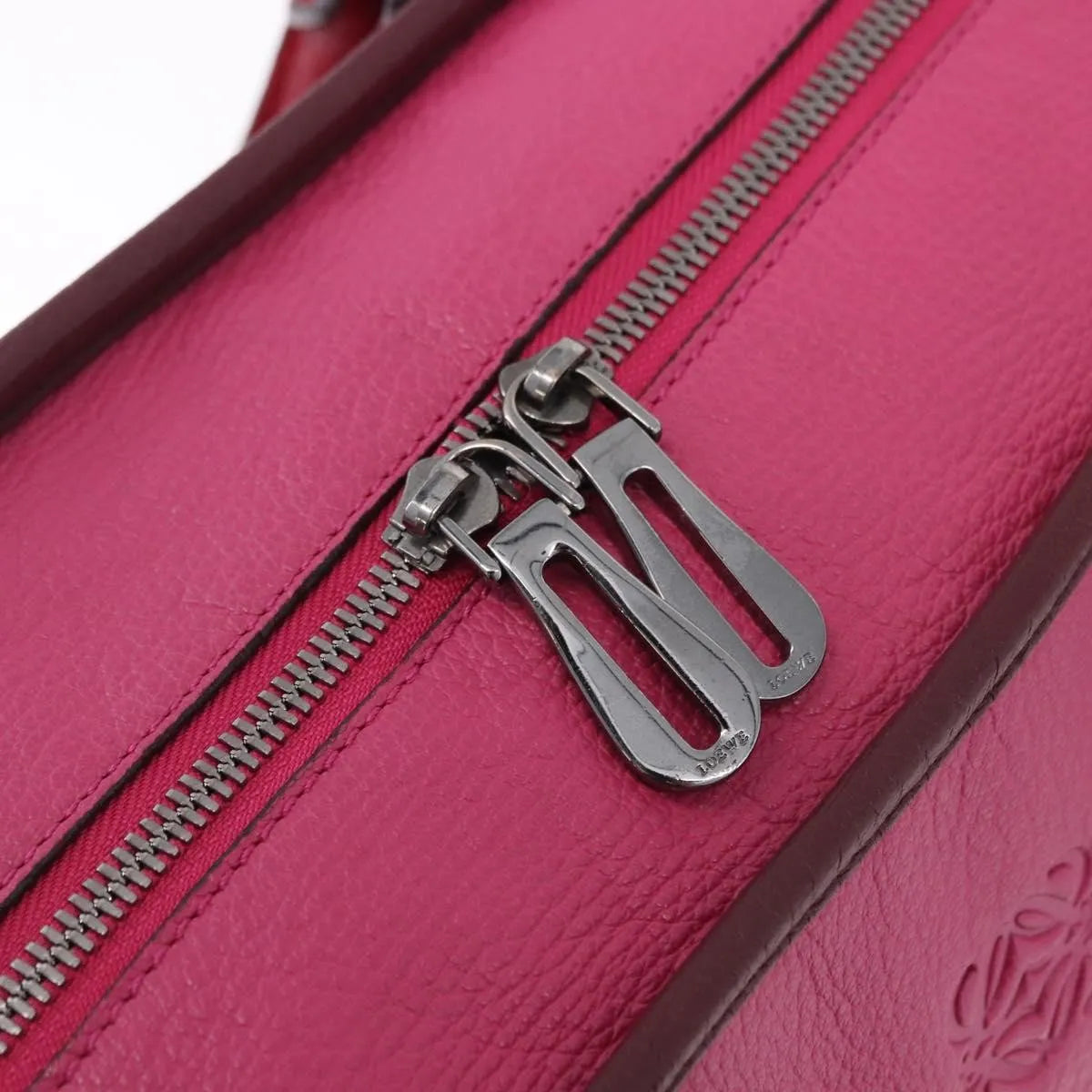 Loewe Amazona Leather Pink Leather Handbag (Pre-Owned)