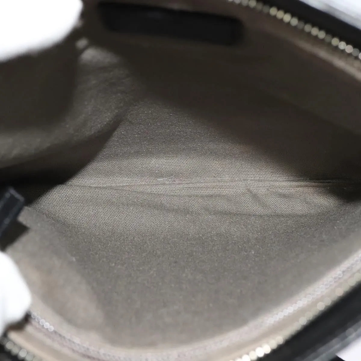 Salvatore Ferragamo Vintage Leather Black Leather Shoulder Bag Bag (Pre-Owned)