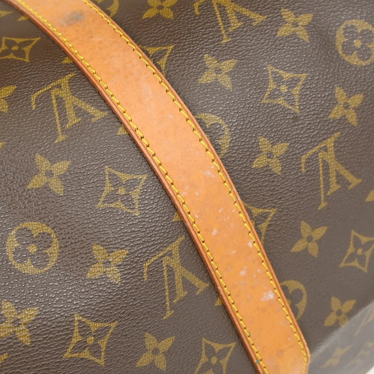 Louis Vuitton Keepall Monogram Canvas Brown Canvas Travel Bag Bag (Pre-Owned)