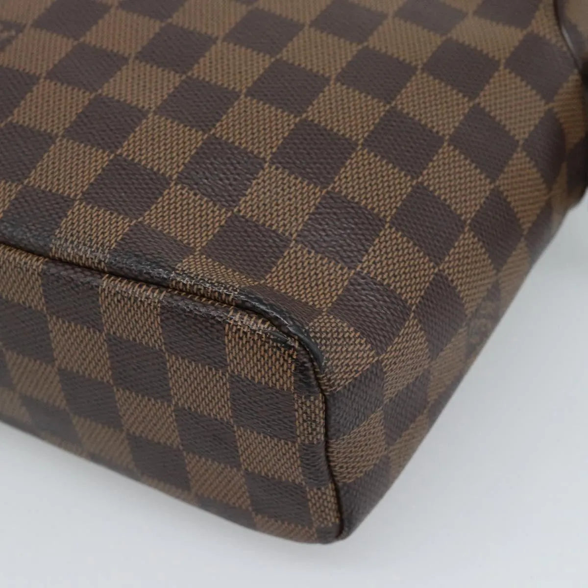 Louis Vuitton Olav Damier Brown Canvas Shoulder Bag Bag (Pre-Owned)