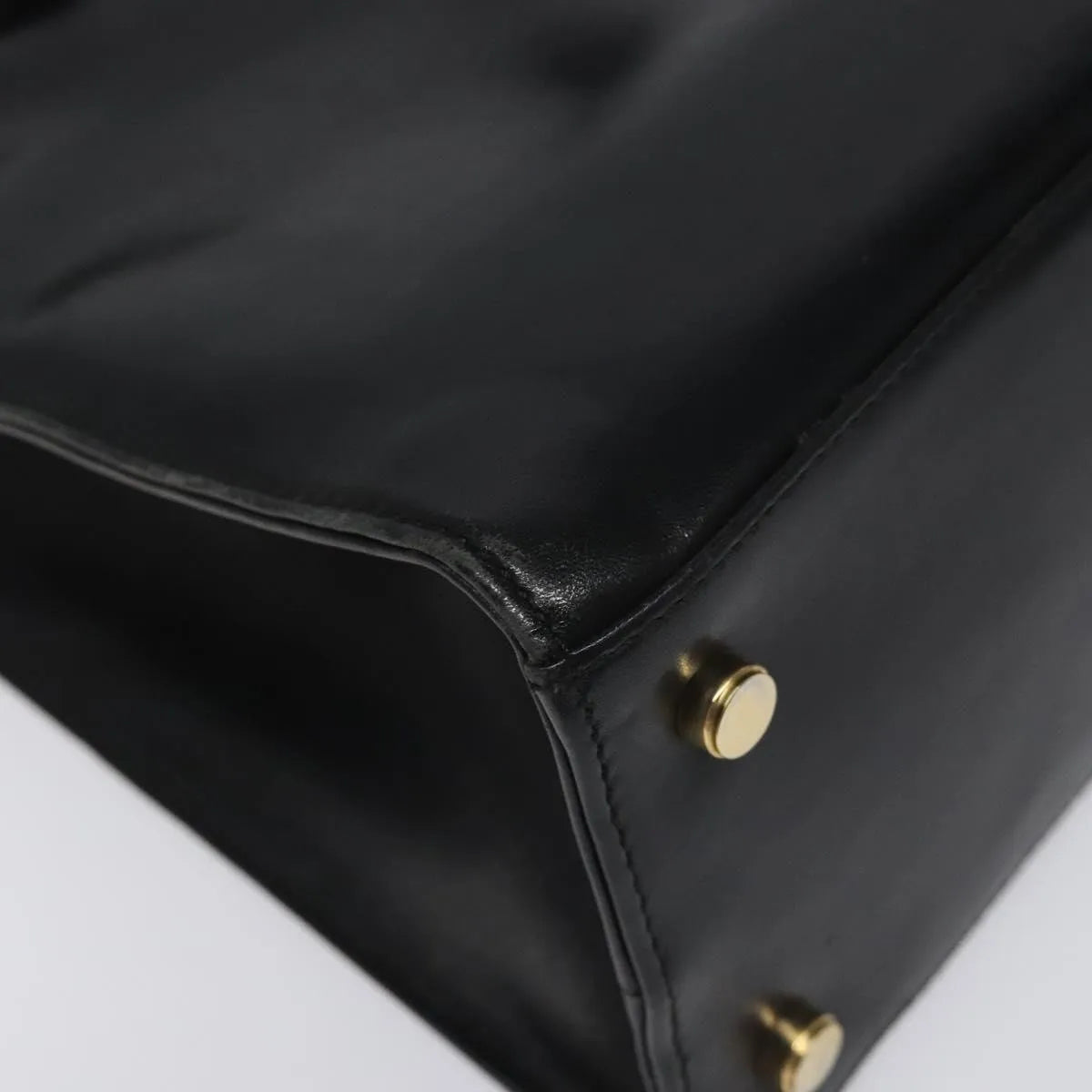 Salvatore Ferragamo Vala Leather Black Leather Shoulder Bag Bag (Pre-Owned)
