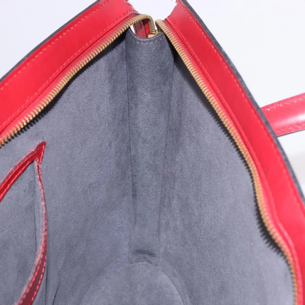 Louis Vuitton Saint Jacques Epi Red Leather Handbag (Pre-Owned)