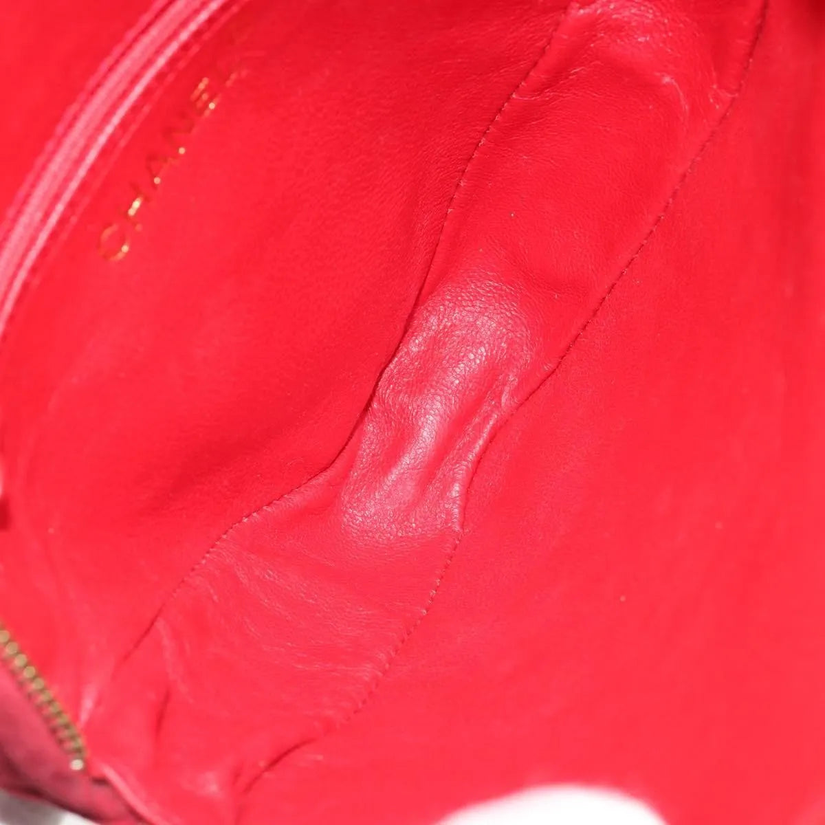 Chanel Vintage Diamond Tassel Quilted Suede Red Suede Shoulder Bag Bag (Pre-Owned)