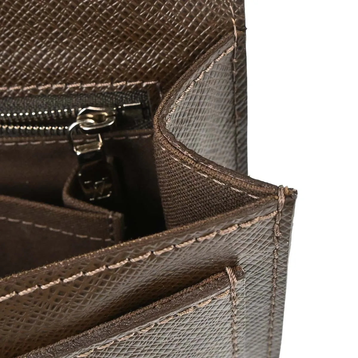 Louis Vuitton Belaia Clutch Taiga Leather Brown Leather Clutche & Pouche Bag (Pre-Owned)