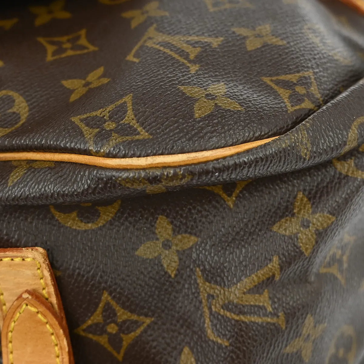 Louis Vuitton Saumur Monogram Canvas Brown Canvas Shoulder Bag Bag (Pre-Owned)