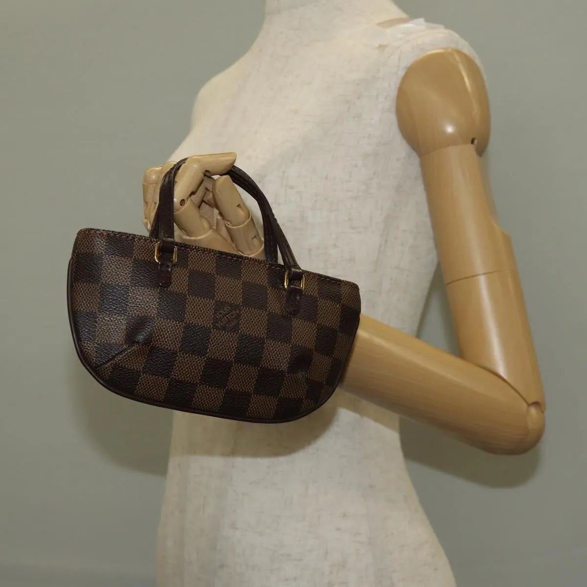 Louis Vuitton Manosque Pochette Damier Brown Canvas Clutche & Pouche Bag (Pre-Owned)