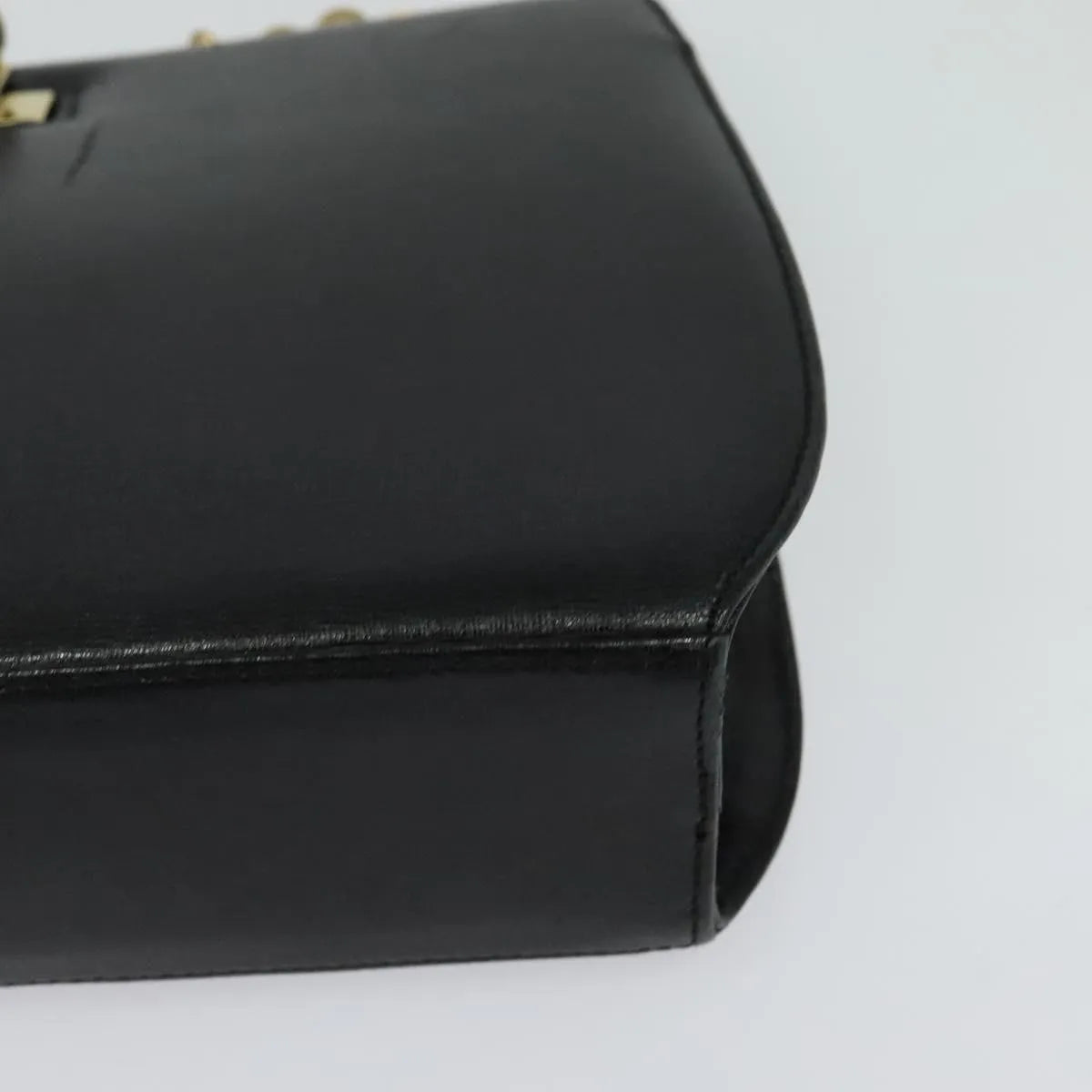 Salvatore Ferragamo Shoulder Leather Black Leather Shoulder Bag Bag (Pre-Owned)