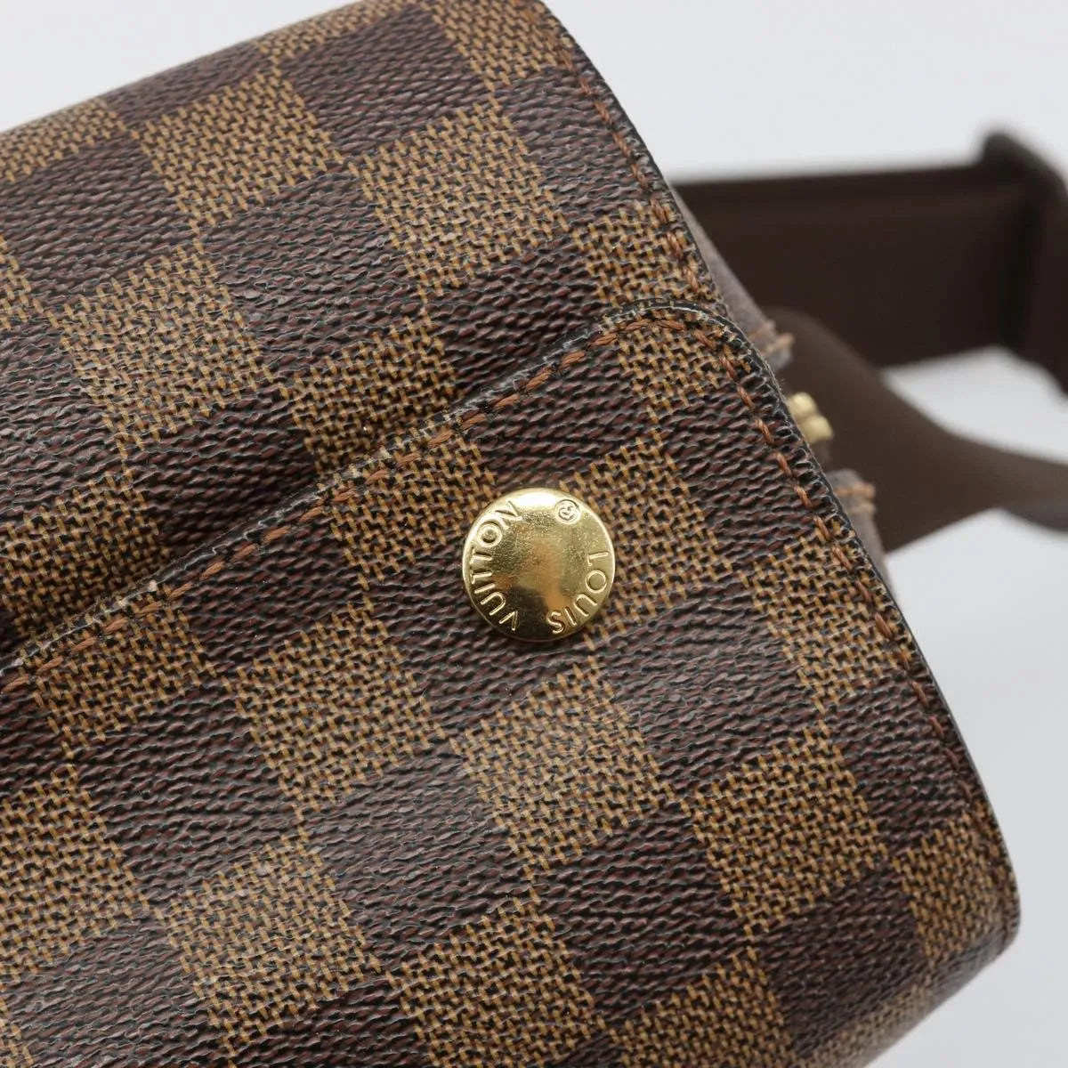 Louis Vuitton Naviglio Damier Ebene Brown Canvas Shoulder Bag Bag (Pre-Owned)