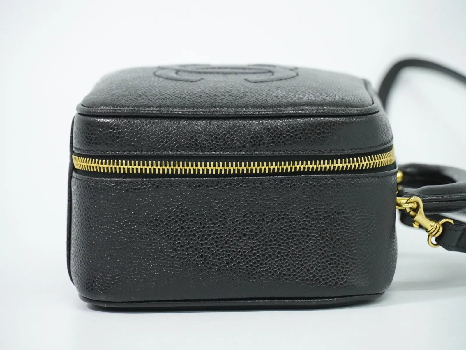 Chanel Vintage Timeless Zip Around Vanity Case Caviar Black Leather Handbag (Pre-Owned)