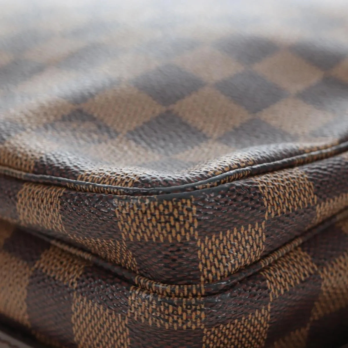 Louis Vuitton Naviglio Damier Brown Canvas Shoulder Bag Bag (Pre-Owned)