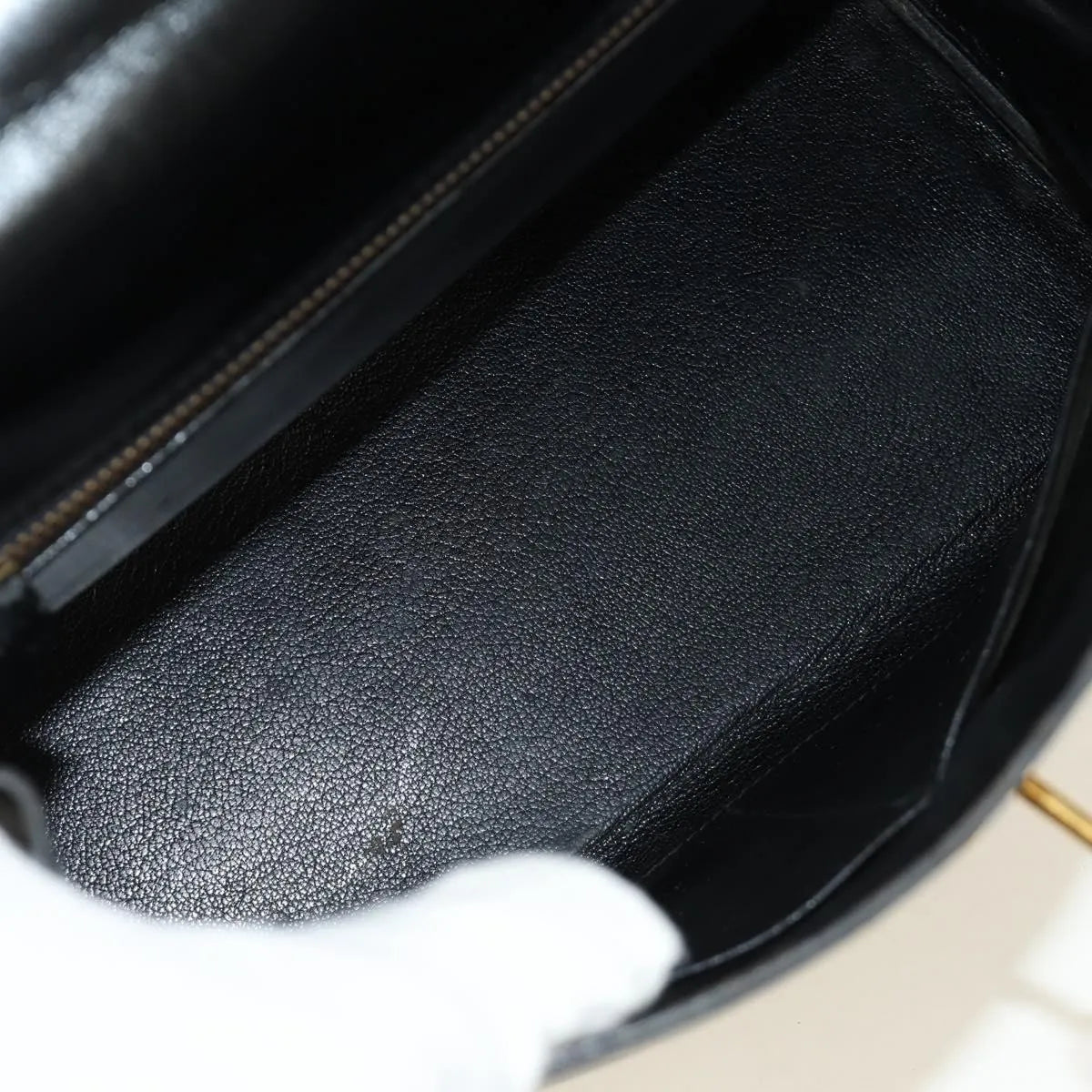 Hermes Kelly Black Box Calf With Gold Hardware Black Calfskin Handbag (Pre-Owned)