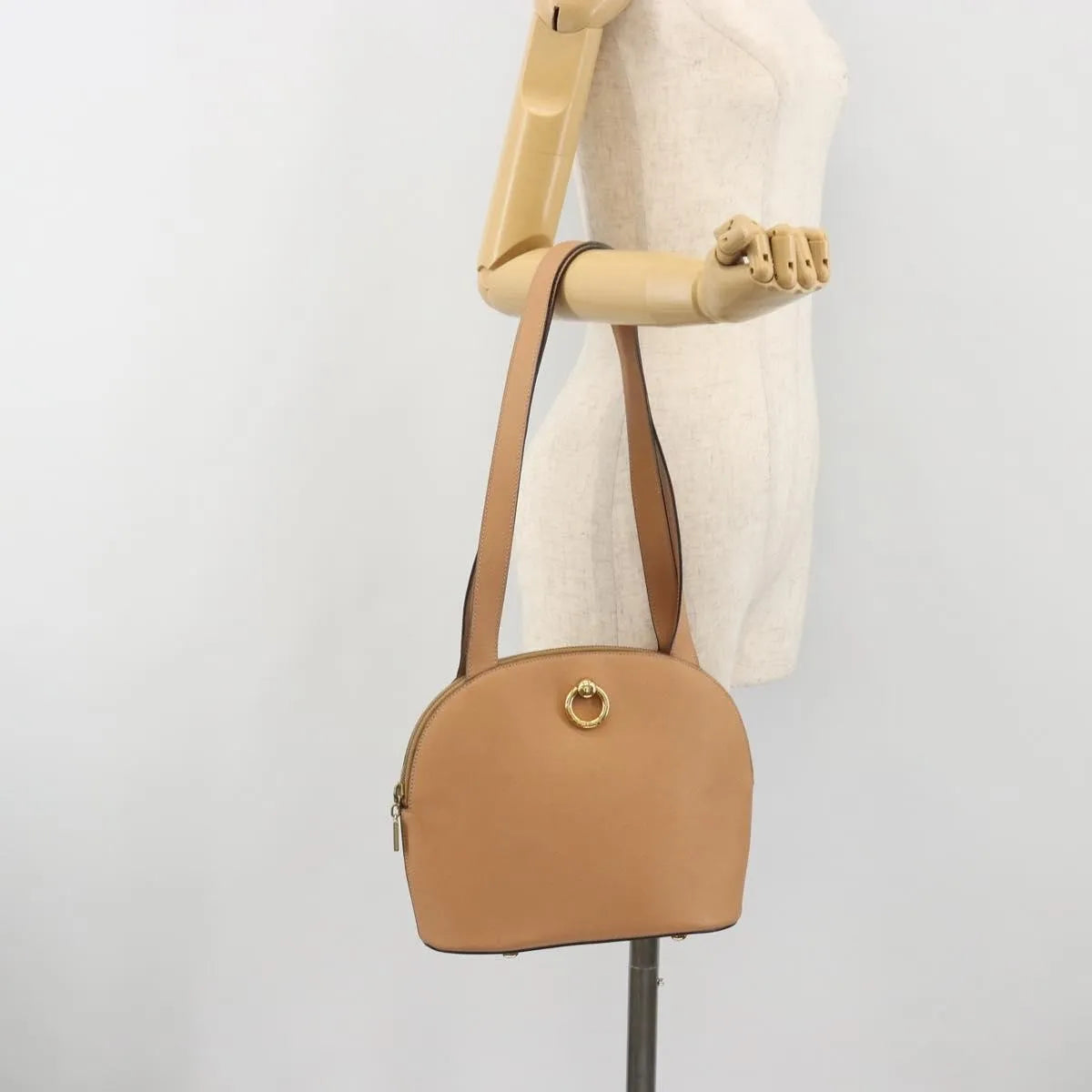 Celine Vintage Leather Beige Leather Shoulder Bag Bag (Pre-Owned)
