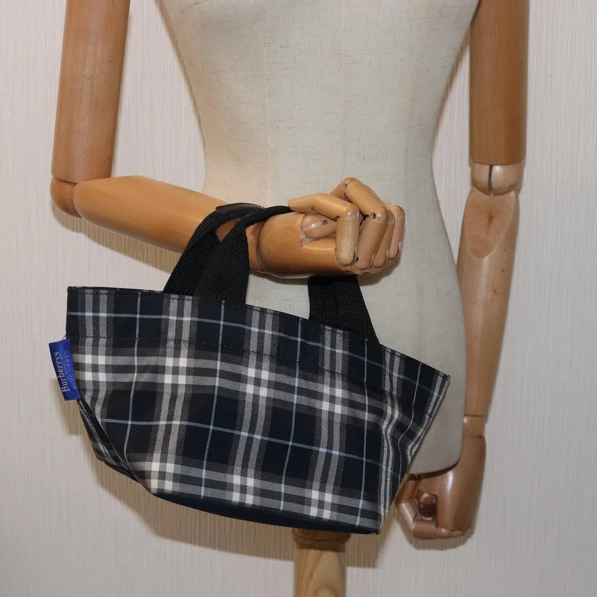 Burberry Nova Check Blue Label Nylon Navy Nylon Handbag (Pre-Owned)