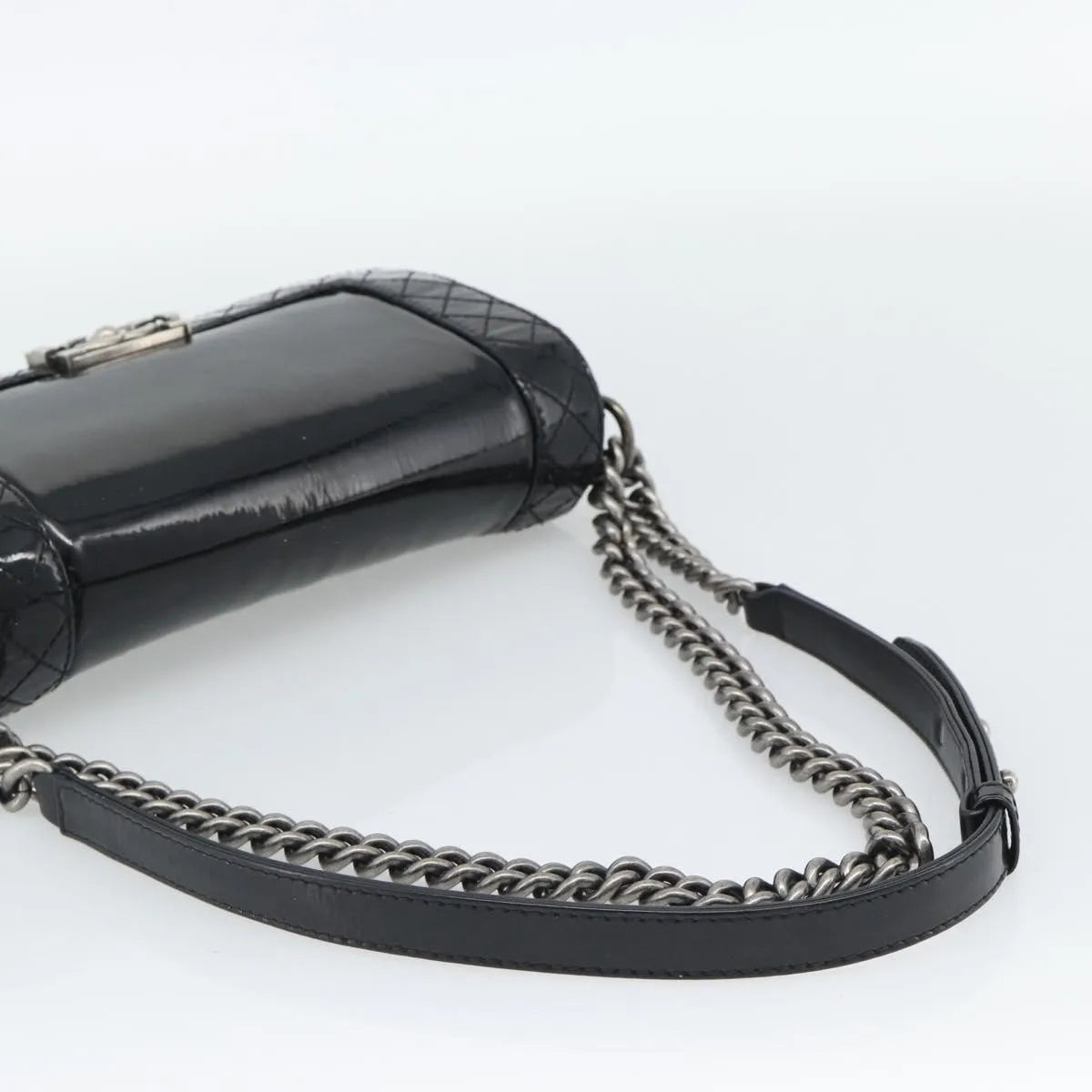 Chanel Boy Flap Patent Leather Black Patent_Leather Shoulder Bag Bag (Pre-Owned)