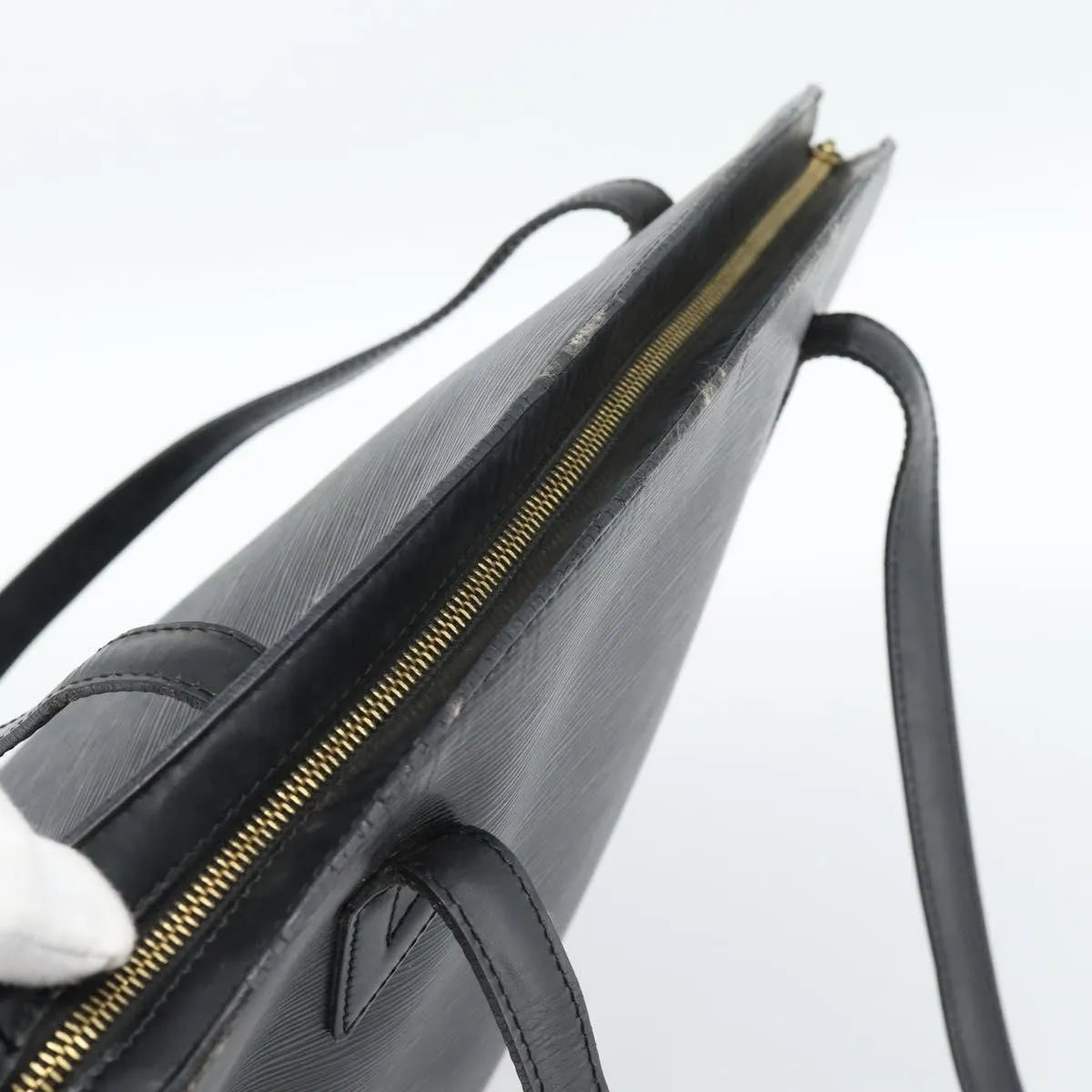 Louis Vuitton Saint Jacques Epi Leather Black Leather Shoulder Bag Bag (Pre-Owned)
