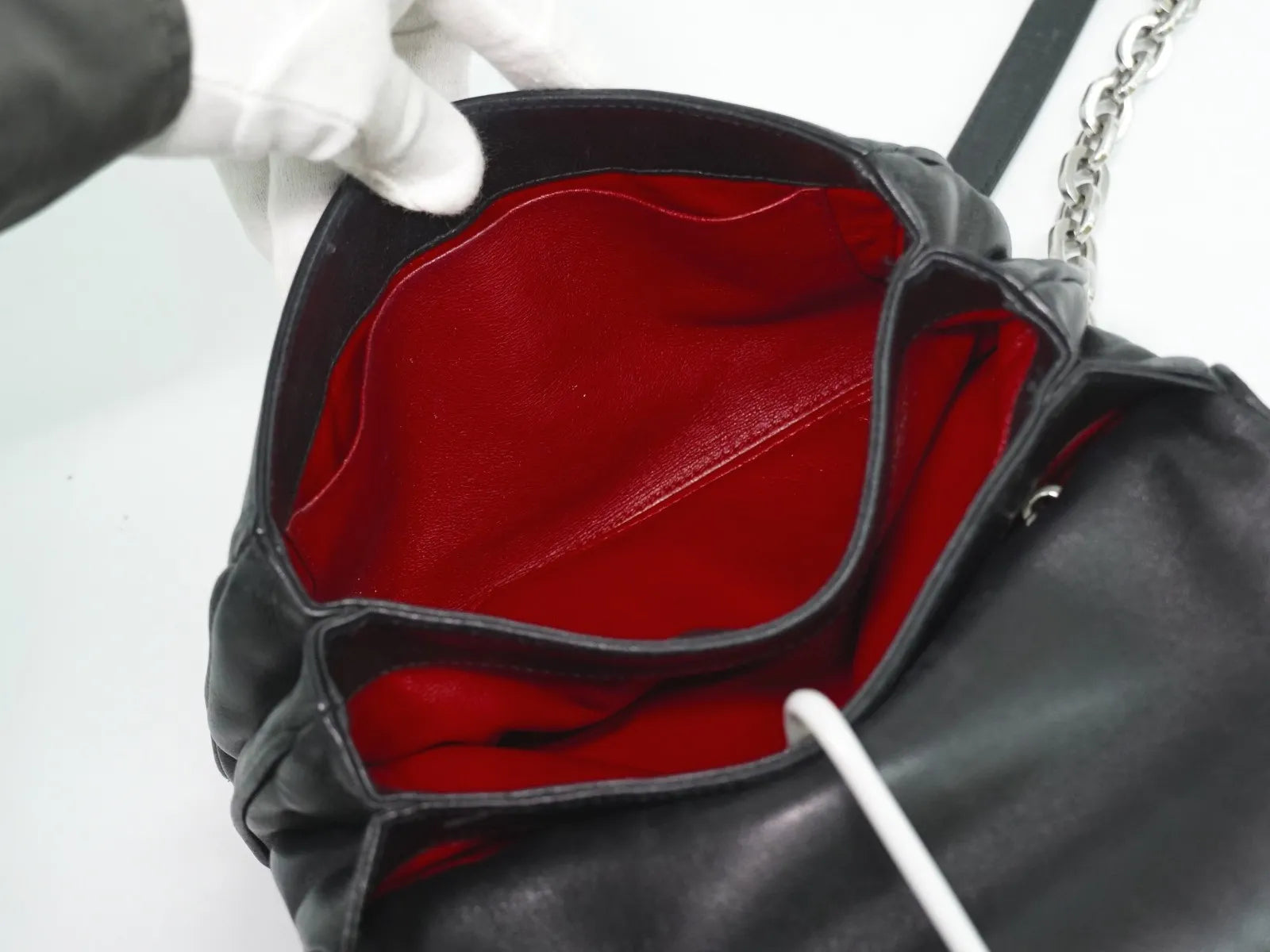 Prada Compartment Chain Flap Nappa Gaufre Black Leather Shoulder Bag Bag (Pre-Owned)
