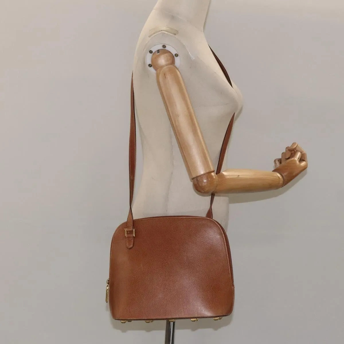 Salvatore Ferragamo Vintage Leather Brown Leather Shoulder Bag Bag (Pre-Owned)