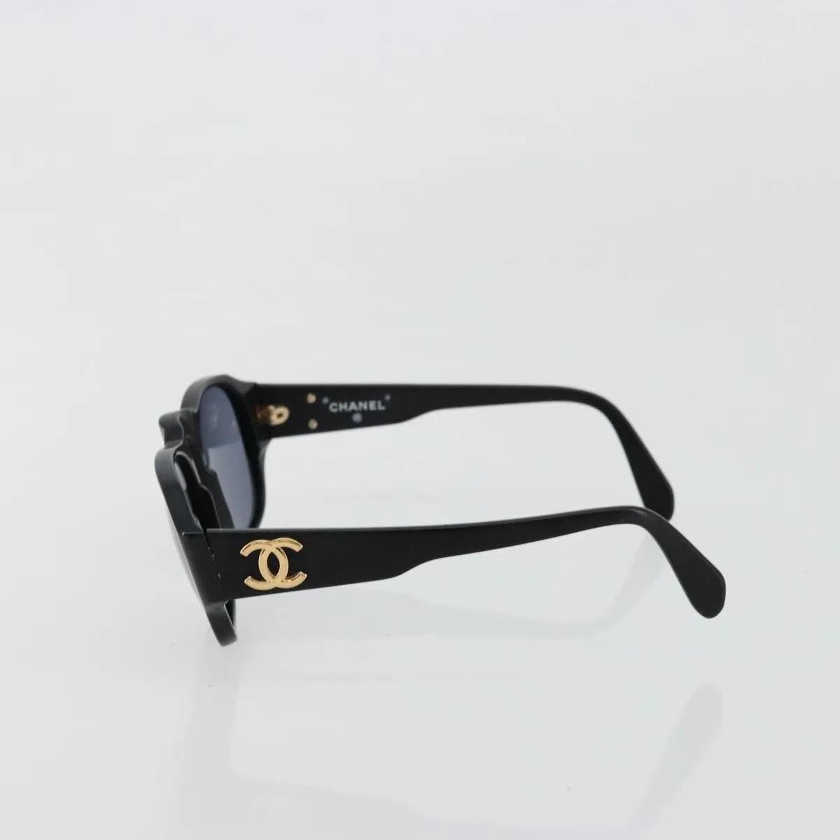 Chanel Logo Cc Sunglasses Plastic Black Plastic Sunglasse Accessory (Pre-Owned)