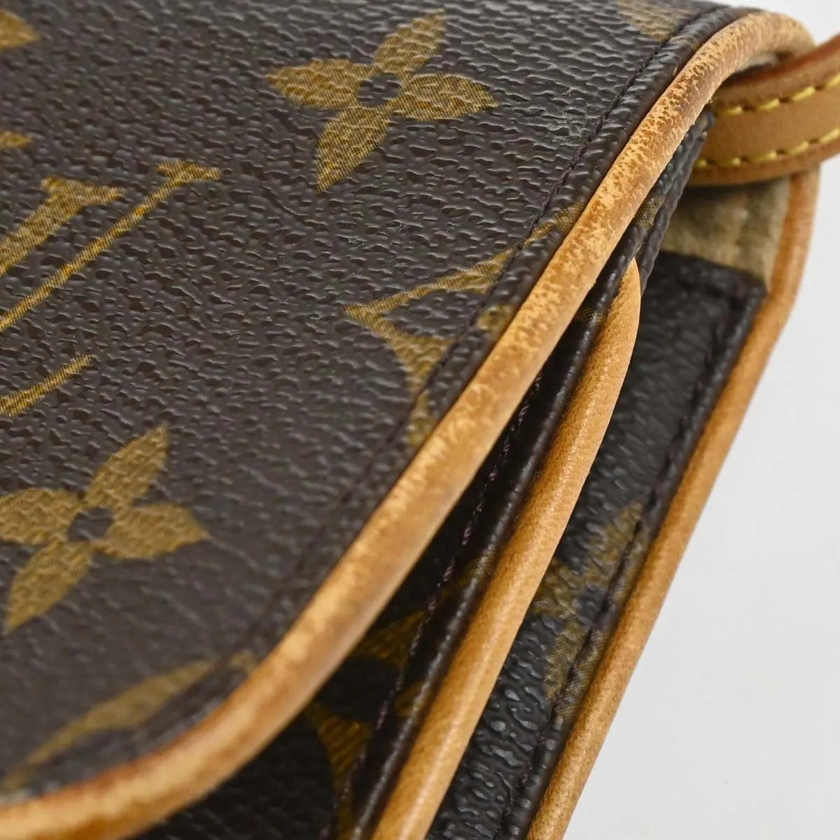 Louis Vuitton Twin Gm Monogram Brown Canvas Handbag (Pre-Owned)