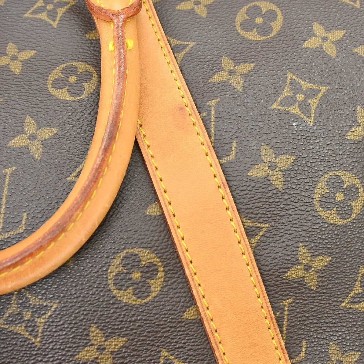 Louis Vuitton Keepall Bag Monogram Canvas Brown Canvas Travel Bag Bag (Pre-Owned)