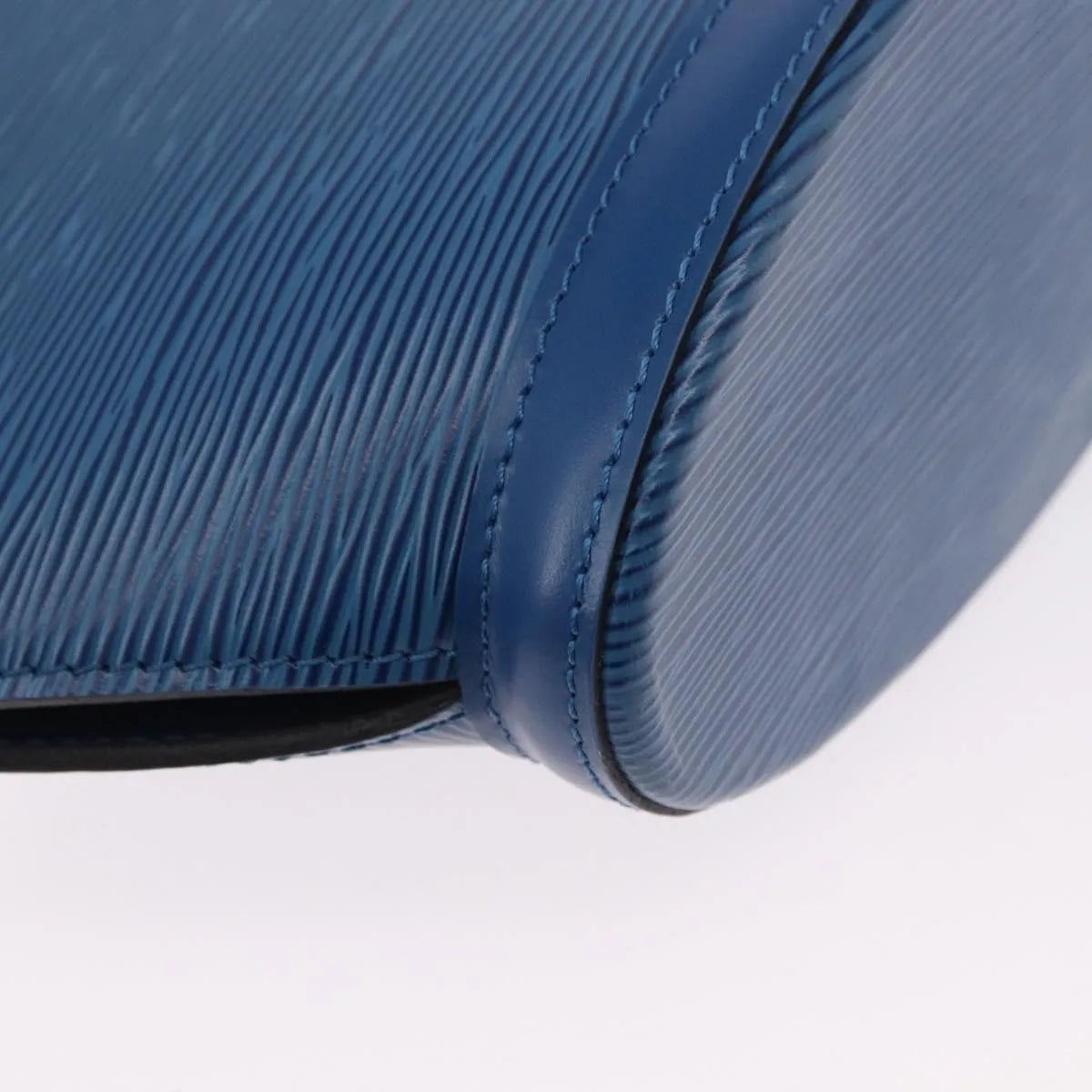Louis Vuitton Saint Jacques Epi Blue Leather Handbag (Pre-Owned)