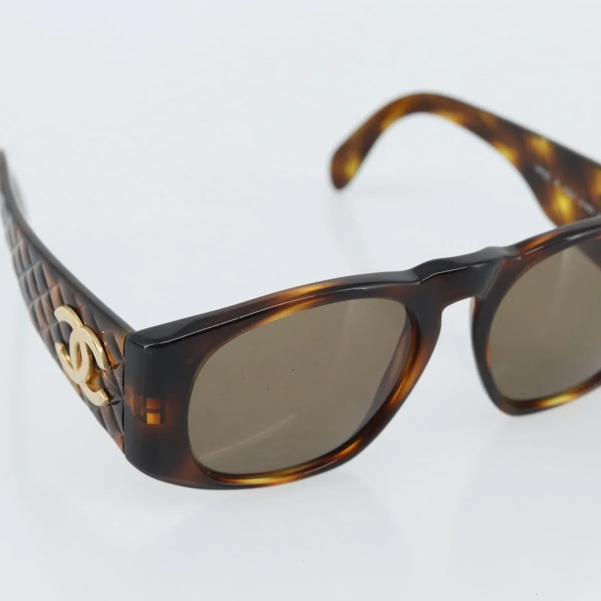 Chanel Cc Logo Matelasse Sunglasses Eye Wear Plastic Brown Plastic Sunglasse Accessory (Pre-Owned)
