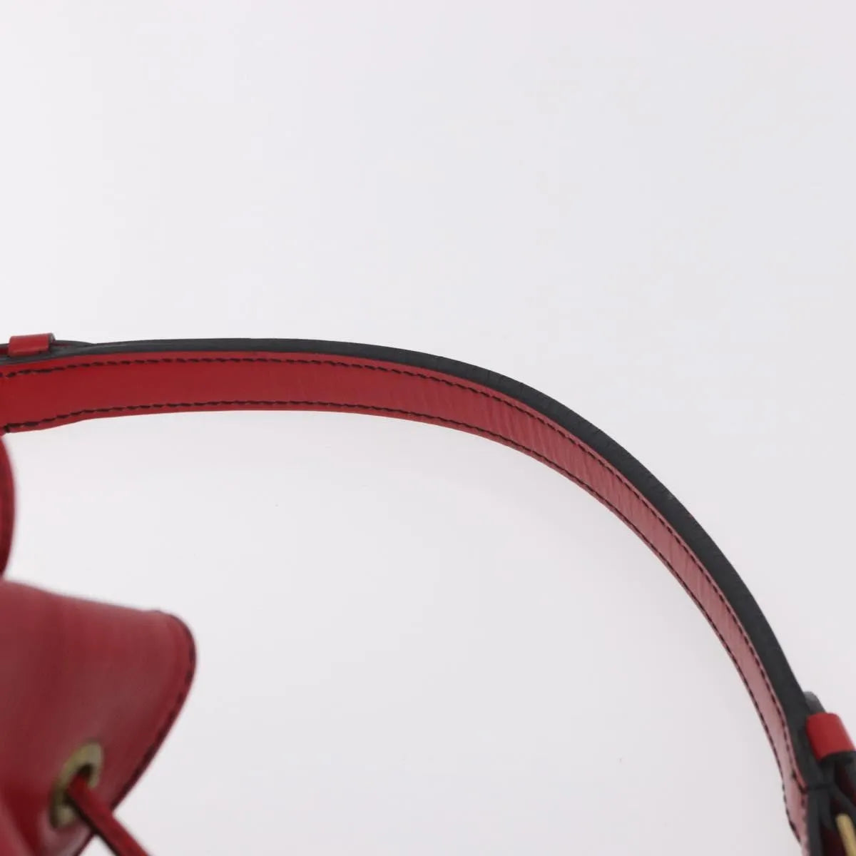 Louis Vuitton Petit Noe Epi Leather Red Leather Shoulder Bag Bag (Pre-Owned)