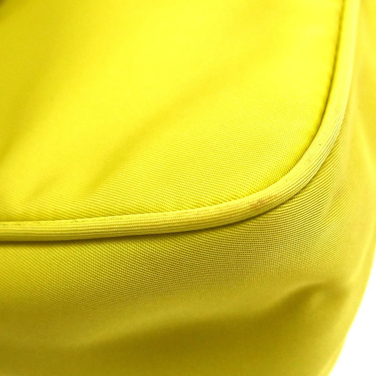 Prada Re-Edition 2000 Hobo Tessuto Yellow Nylon Handbag (Pre-Owned)