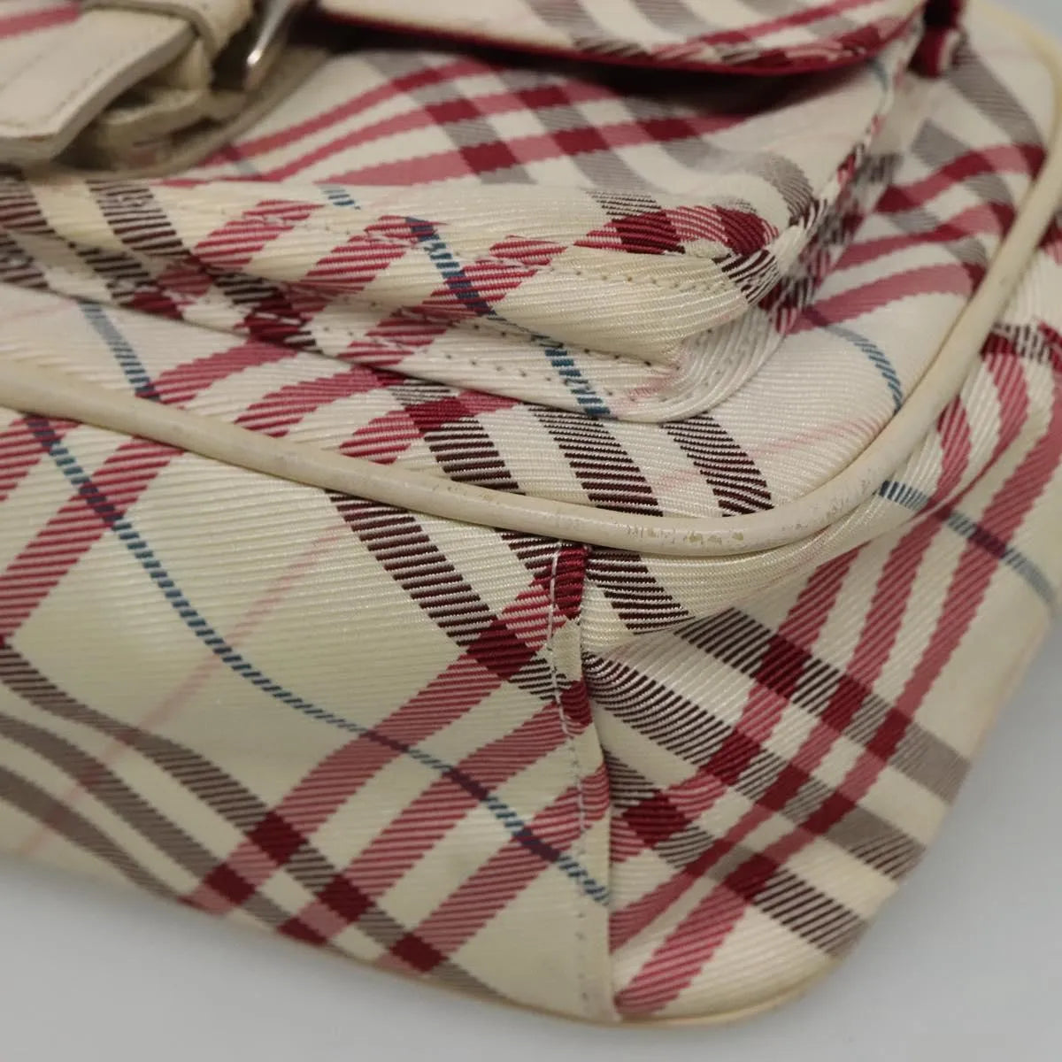 Burberry Nova Check Blue Label Nylon White Nylon Shoulder Bag Bag (Pre-Owned)