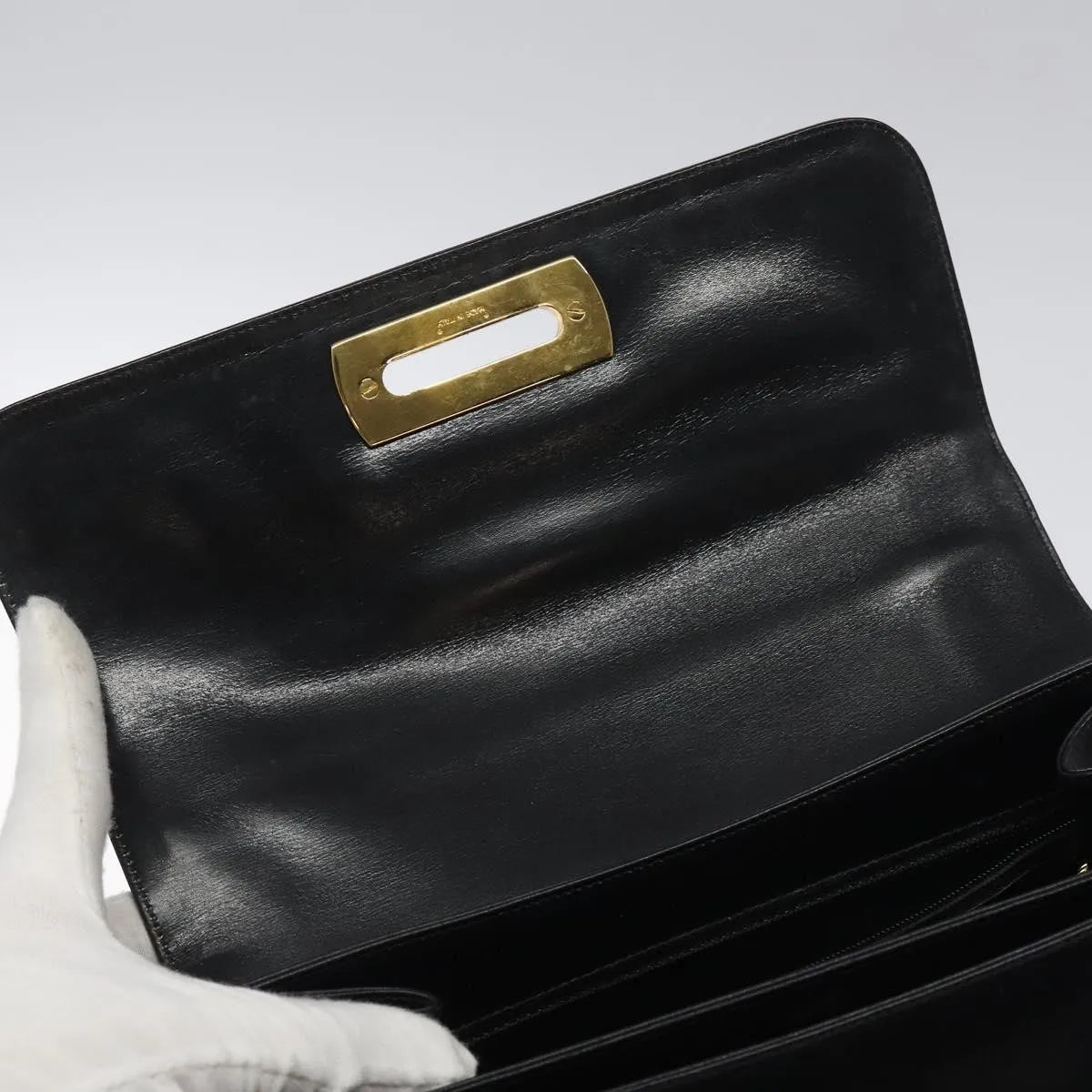 Salvatore Ferragamo Convertible Top Handle Leather Black Leather Handbag (Pre-Owned)