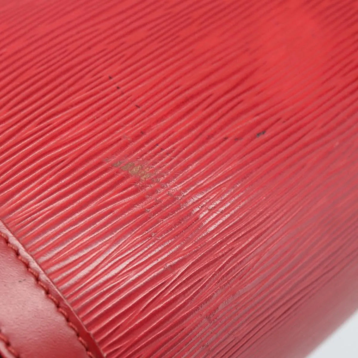 Louis Vuitton Soufflot Epi Leather Red Leather Handbag (Pre-Owned)