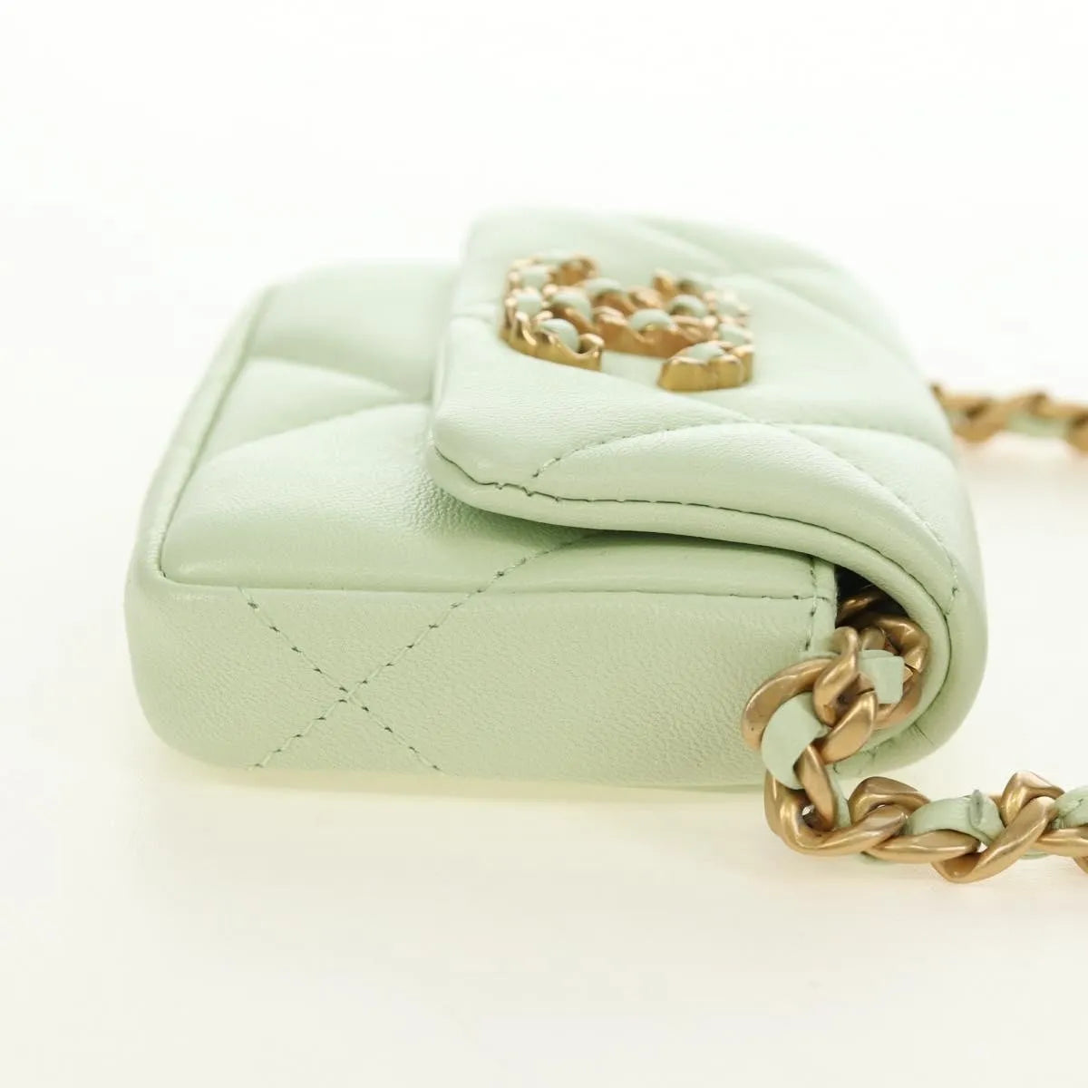 Chanel 19 Convertible Flap Coin Purse With Chain Quilted Lambskin Green Leather Shoulder Bag Bag (Pre-Owned)