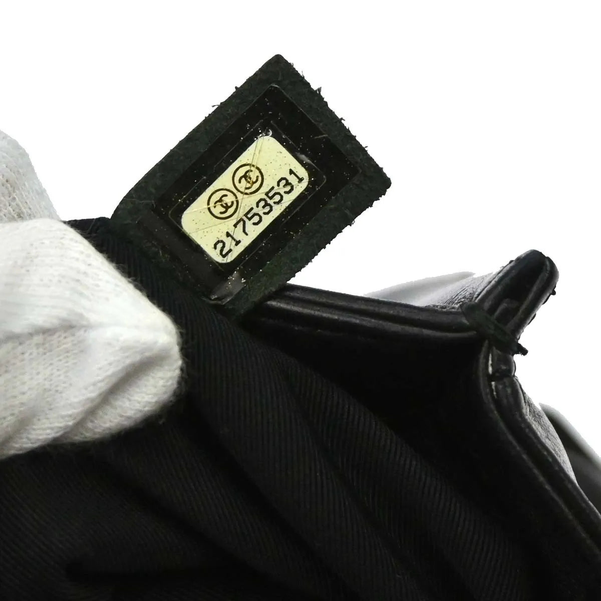 Chanel Boy Flap 3D Pleated Leather Black Leather Shoulder Bag Bag (Pre-Owned)