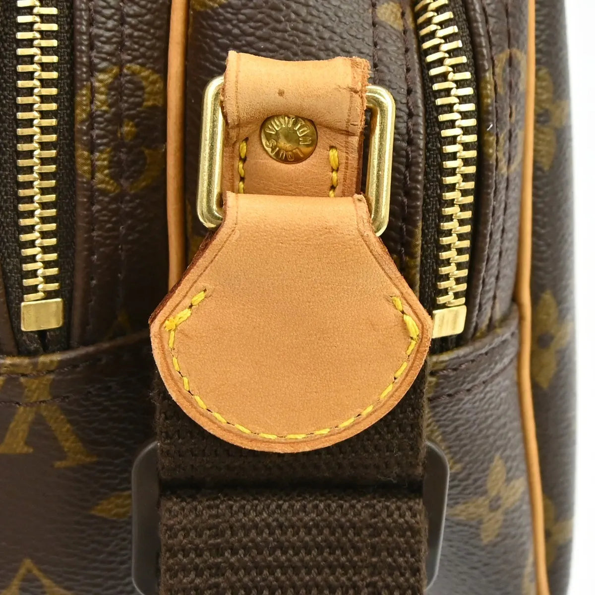 Louis Vuitton Reporter Monogram Brown Canvas Shoulder Bag Bag (Pre-Owned)