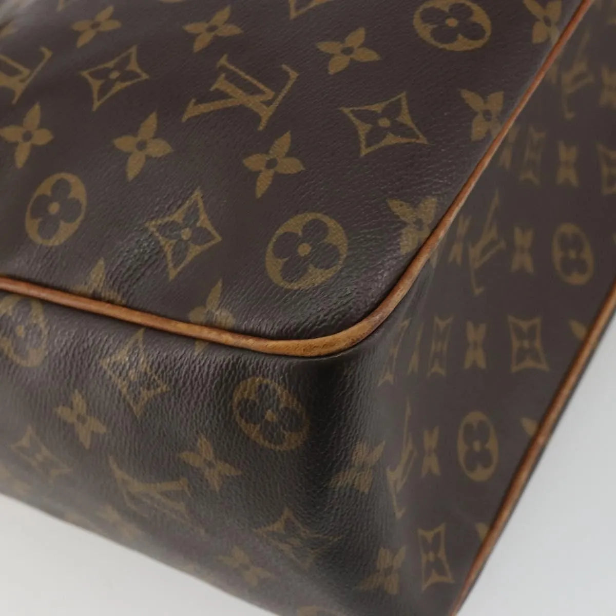 Louis Vuitton Multipli Cite Monogram Canvas Brown Canvas Shoulder Bag Bag (Pre-Owned)