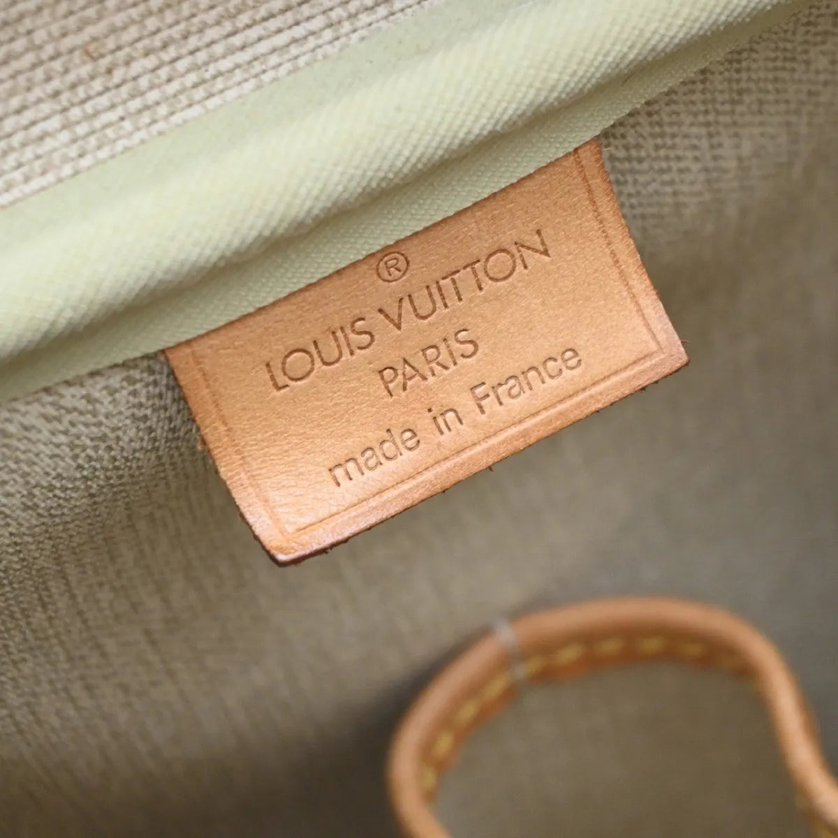 Louis Vuitton Deauville Monogram Canvas Brown Canvas Handbag (Pre-Owned)