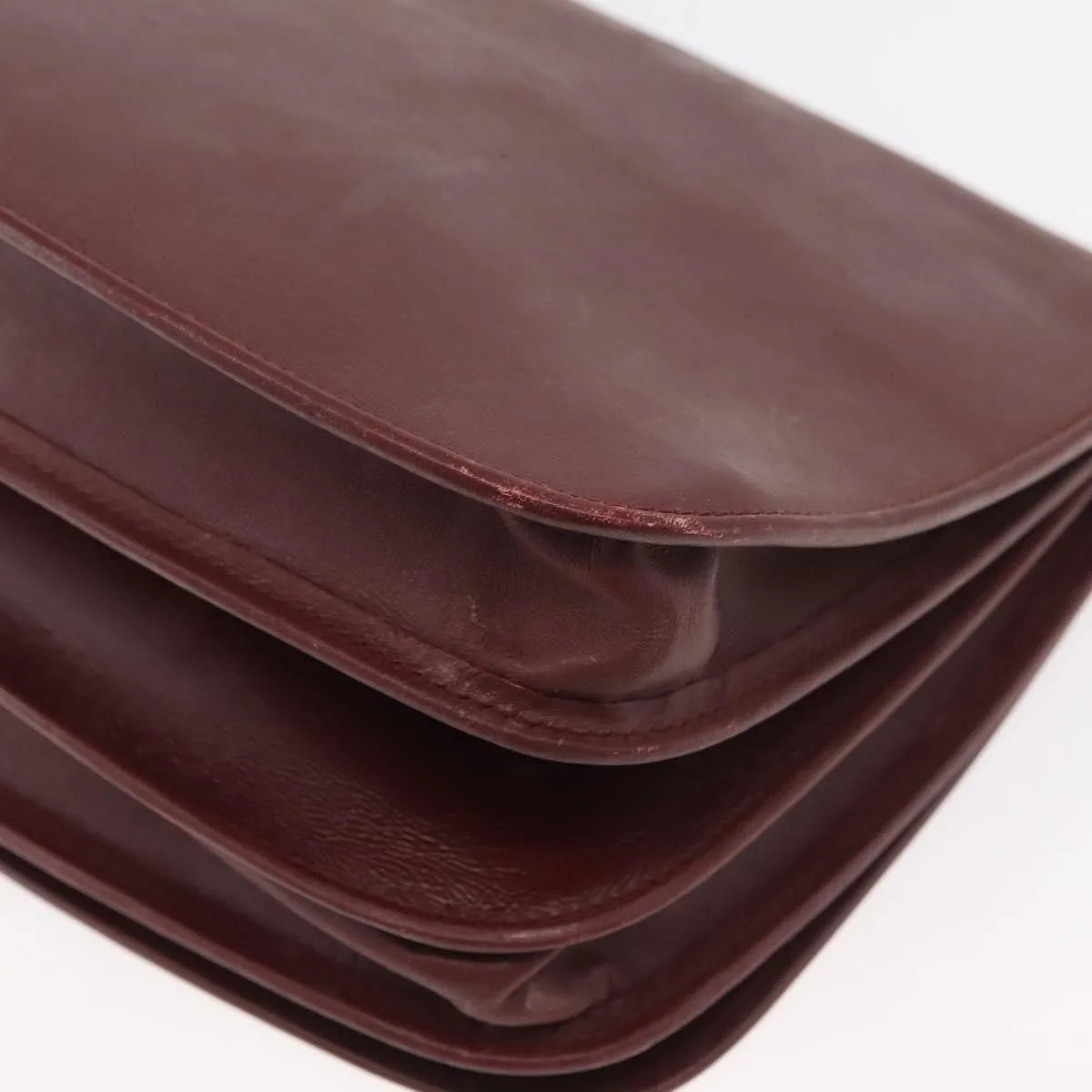 Cartier Must De Cartier Leather Burgundy Leather Shoulder Bag Bag (Pre-Owned)