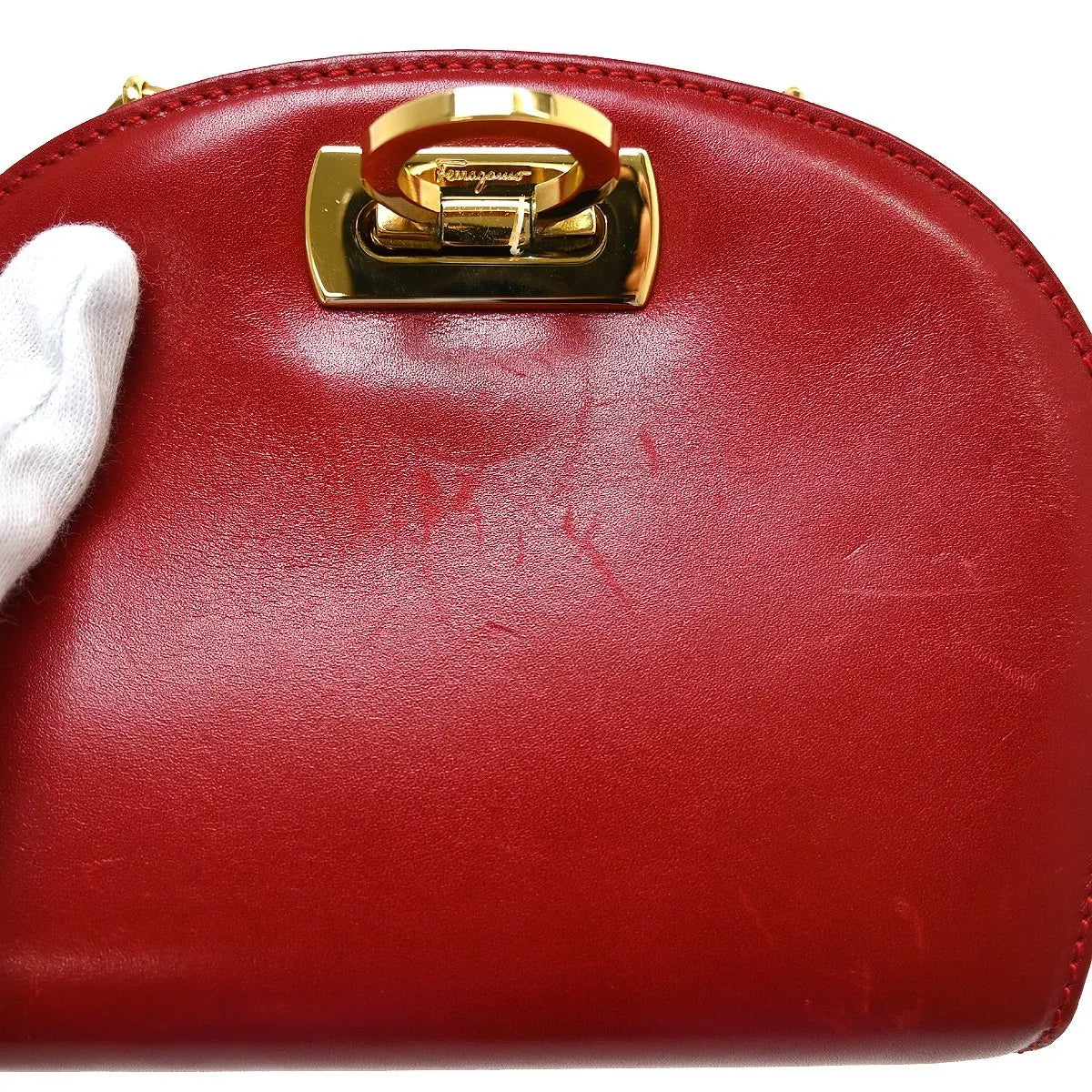 Salvatore Ferragamo Gancini Leather Red Leather Shoulder Bag Bag (Pre-Owned)