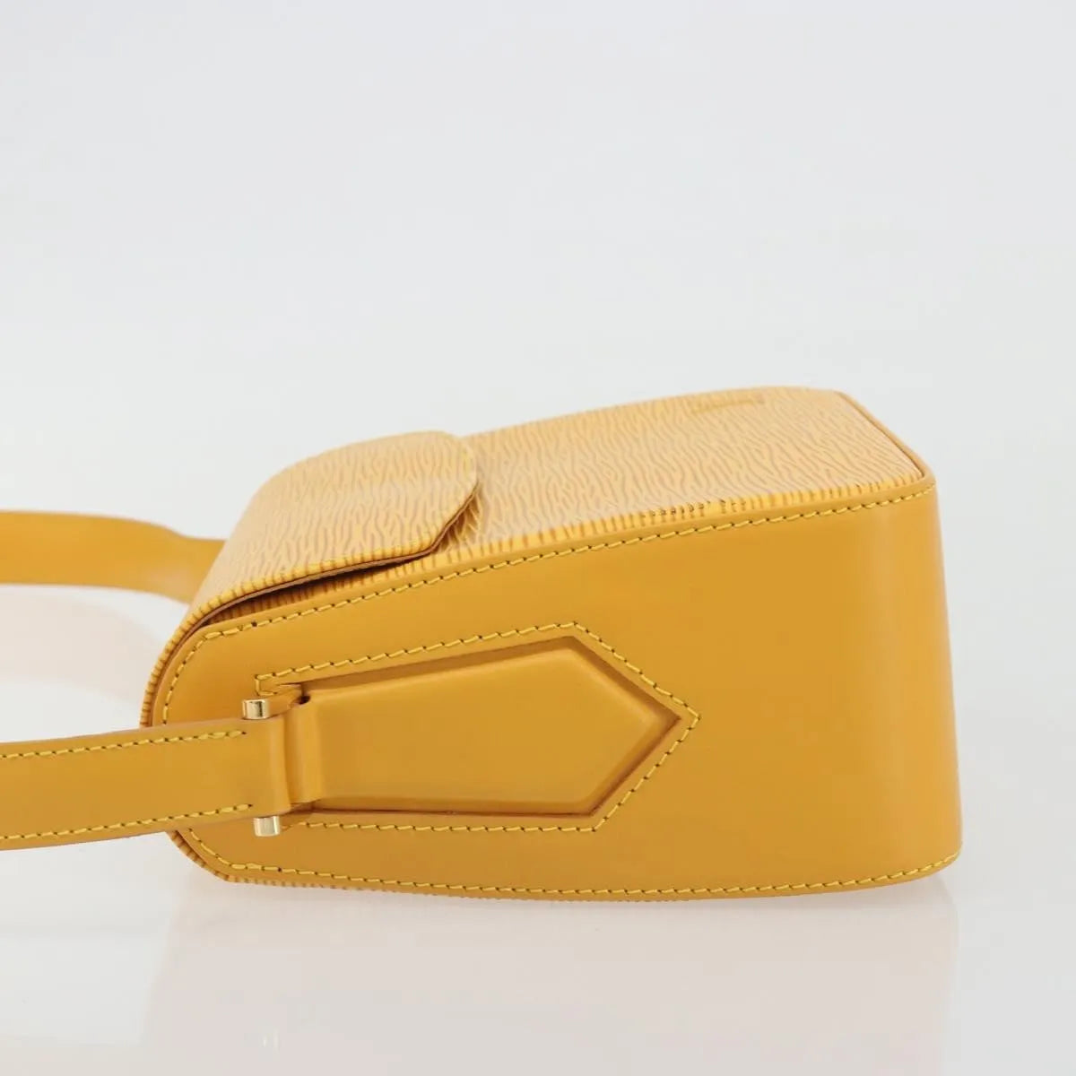 Louis Vuitton Buci Epi Leather Yellow Leather Shoulder Bag Bag (Pre-Owned)