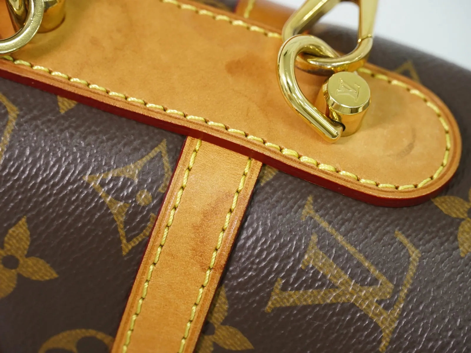 Louis Vuitton Duffle Monogram Canvas Brown Canvas Handbag (Pre-Owned)