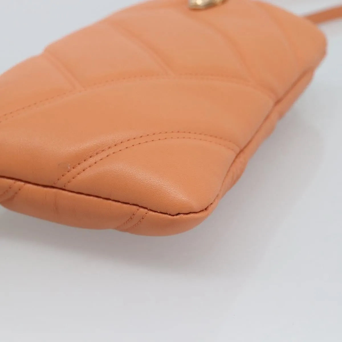 Bvlgari Serpenti Cabochon Phone Holder On Chain Diagonal Quilted Leather Orange Leather Clutche & Pouche Bag (Pre-Owned)