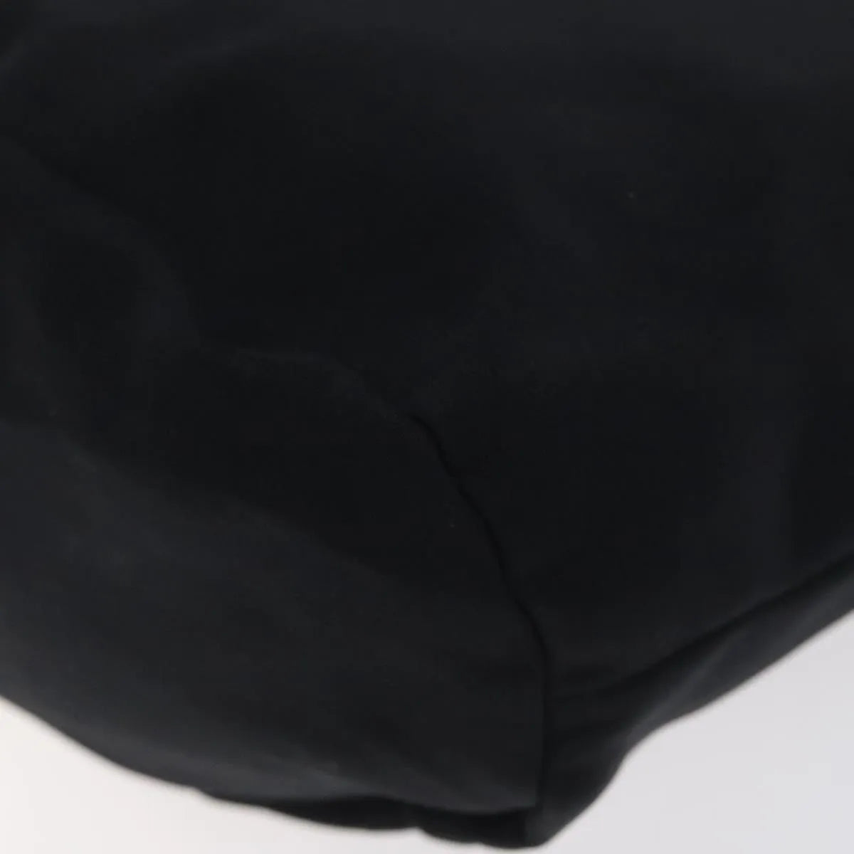 Bottega Veneta Vintage Nylon Black Nylon Handbag (Pre-Owned)
