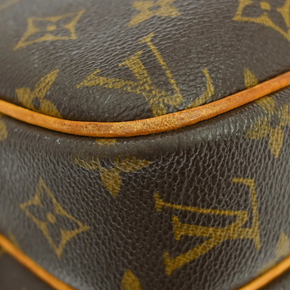 Louis Vuitton Reporter Monogram Brown Canvas Shoulder Bag Bag (Pre-Owned)