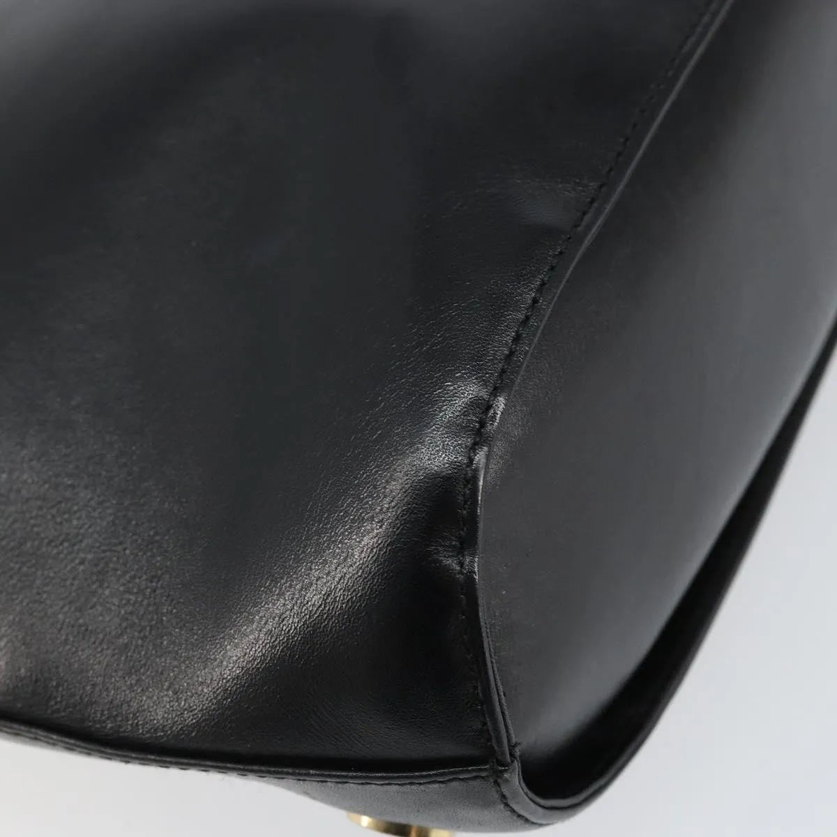 Salvatore Ferragamo Vintage Leather Black Leather Handbag (Pre-Owned)