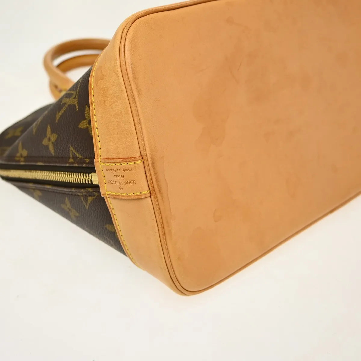 Louis Vuitton Alma Monogram Brown Canvas Handbag (Pre-Owned)