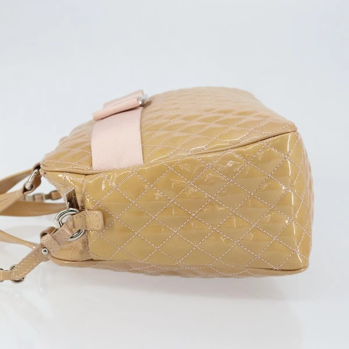 Salvatore Ferragamo Vala Patent Leather Beige Patent_Leather Handbag (Pre-Owned)