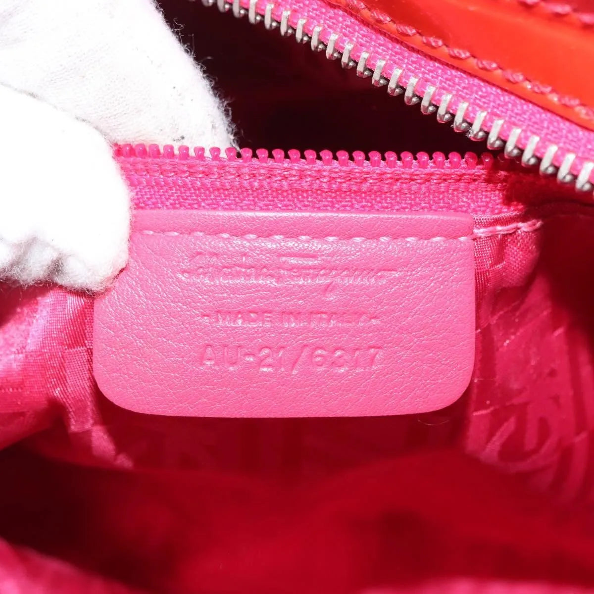 Salvatore Ferragamo Marisa Patent Leather Red Patent_Leather Handbag (Pre-Owned)