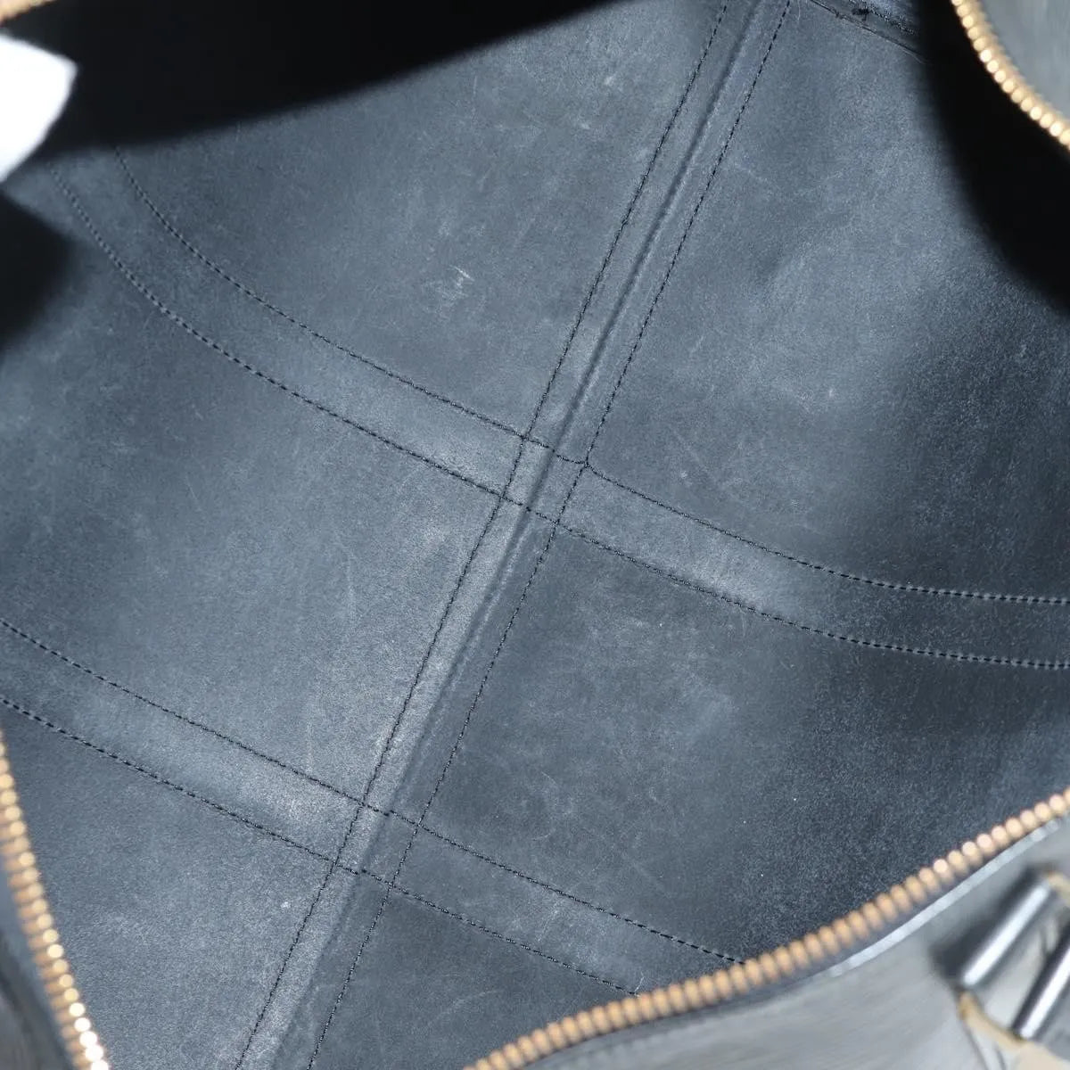 Louis Vuitton Keepall Epi Leather Black Leather Travel Bag Bag (Pre-Owned)
